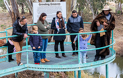 Group of people on Aboriginal tour