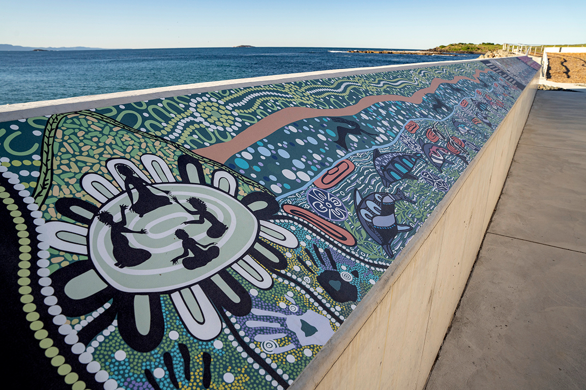 Indigenous art on the Port Kembla Sea Wall.