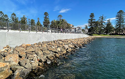 Upgraded Kiama seawall