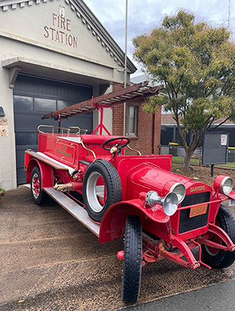 1926 vintage Garford fire truck