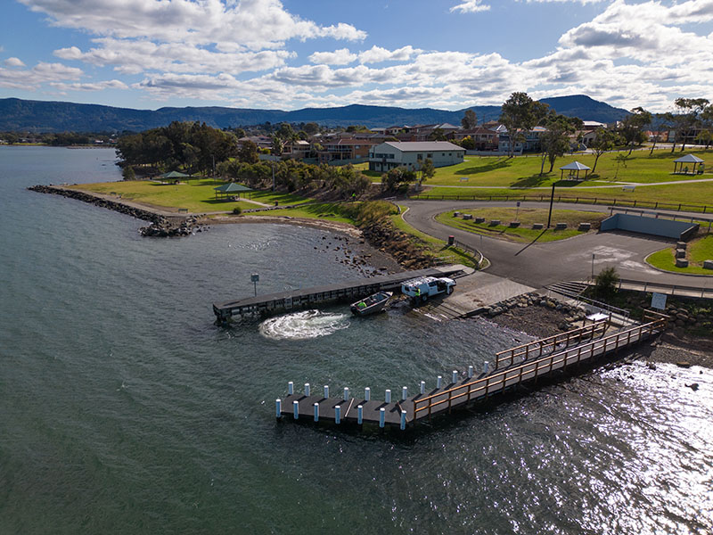 Kanahooka boat ramp jetties