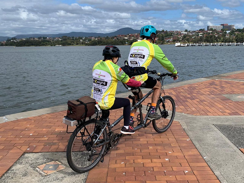 Tandem cyclists, Illawarra