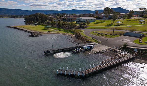 Kanahooka boat ramp jetties