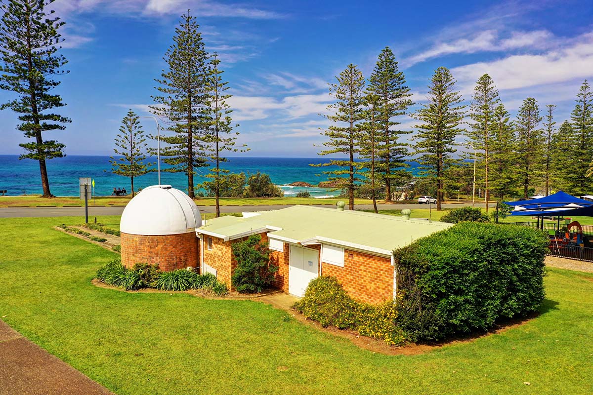 Port Macquarie Observatory building and grounds at Rotary Park, NSW. Credit: Craig Mason / DPE