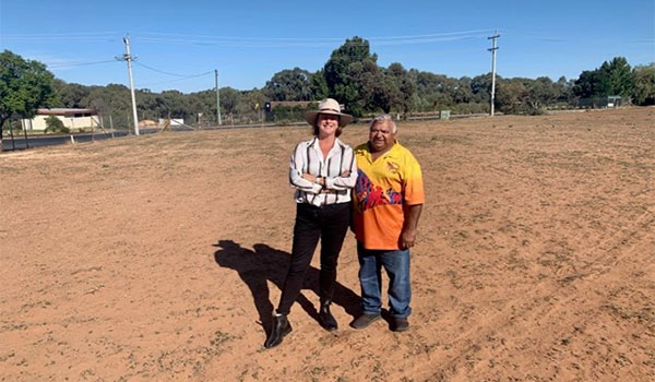 Minister for Water, Property and Housing, Melinda Pavey and Deputy Chairperson of the Barkandji native title holding body, Warren Clark Minister for Water, Property and Housing, Melinda Pavey and Deputy Chairperson of the Barkandji native title holding body, Warren Clark