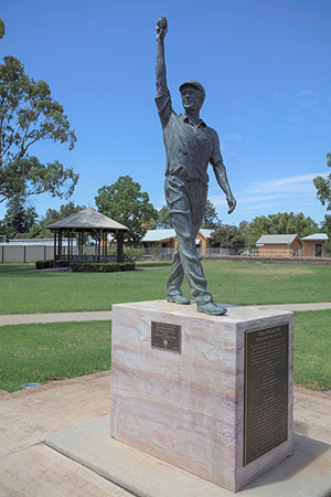 Narromine's statue of home grown cricket star Glen McGrath Narromine's statue of home grown cricket star Glen McGrath