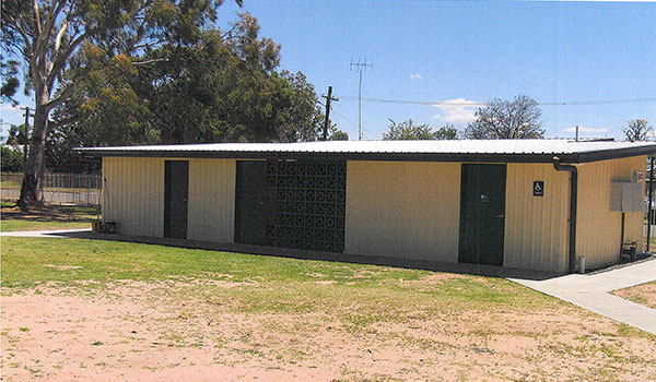 Brewarrina Caravan Park amenities block Brewarrina Caravan Park amenities block