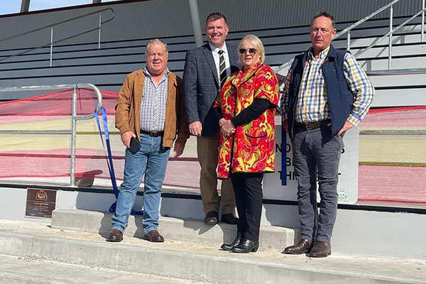 Ministers at Walgett Showground Ministers at Walgett Showground